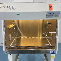 Baker SterilGARD III Advance 4' Biosafety Cabinet image 2